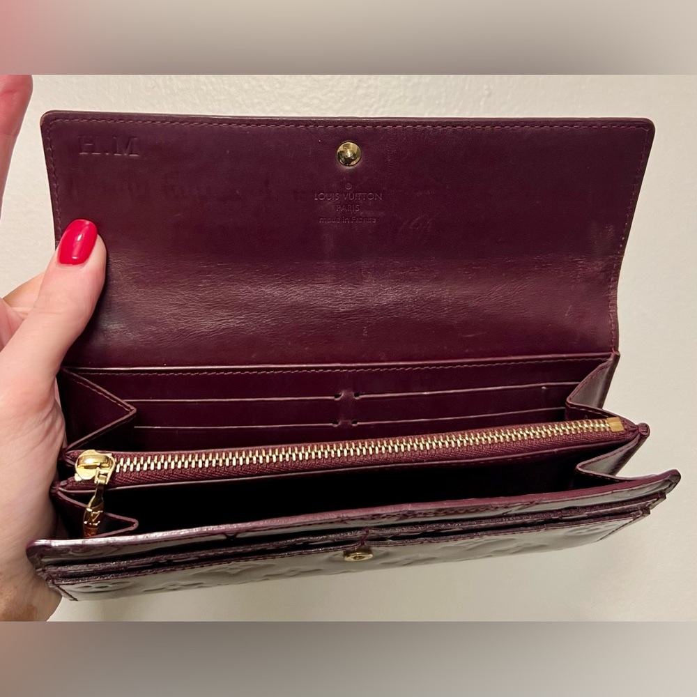 LV Vernis Wallet | Burgundy - Picture 6 of 15